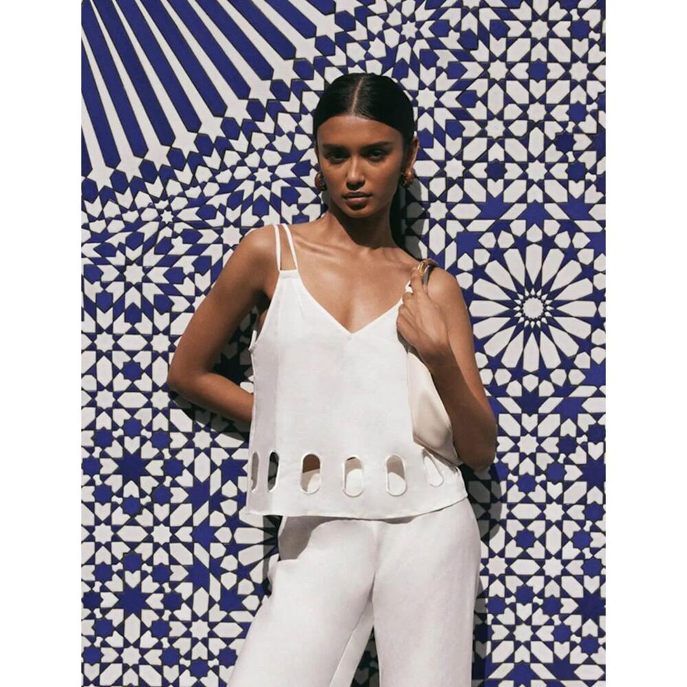 Gult Gaia Rayne Linen Tank top in Dove - Size S